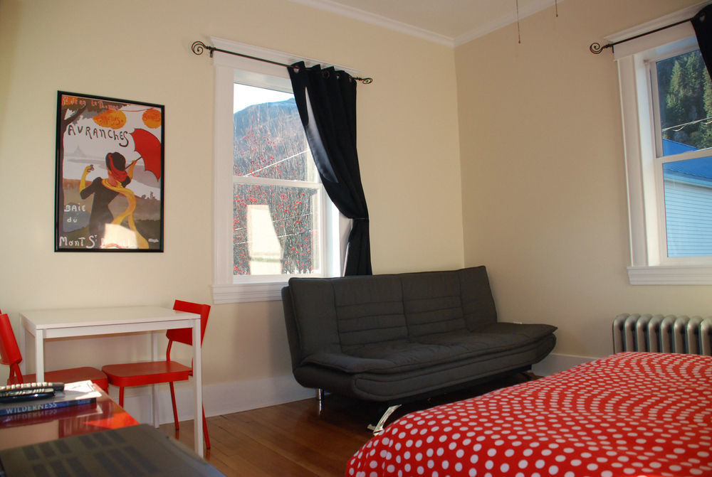 Sauerdough Lodging ซูเวิร์ด ภายนอก รูปภาพ